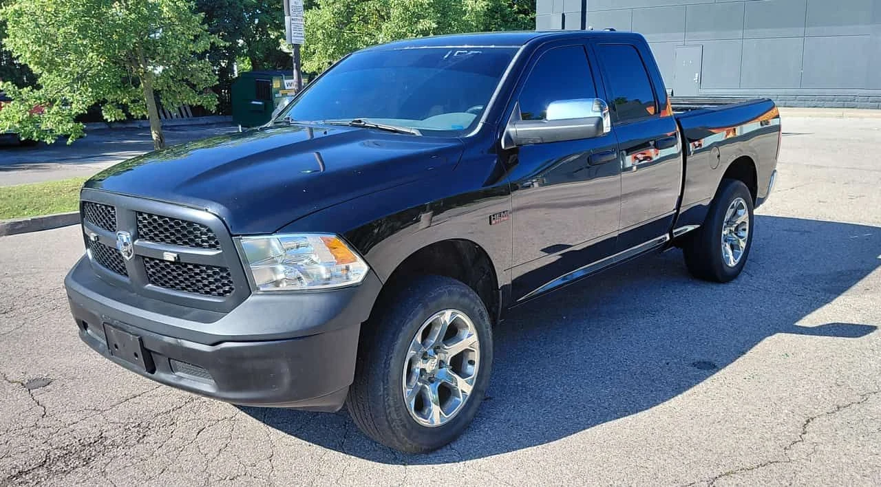 Dodge RAM 1500 * ST * АВТОКРЕДИТ БЕЗ ПЪРВОНАЧАЛНА ВНОСКА* , снимка 2 - Автомобили и джипове - 55606783