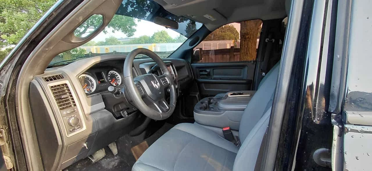Dodge RAM 1500 * ST * АВТОКРЕДИТ БЕЗ ПЪРВОНАЧАЛНА ВНОСКА* , снимка 5 - Автомобили и джипове - 55606783