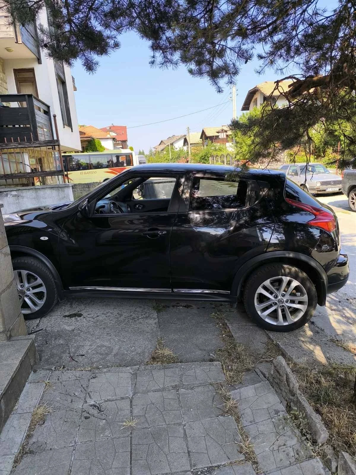 Nissan Juke 1.6, снимка 4 - Автомобили и джипове - 55926341
