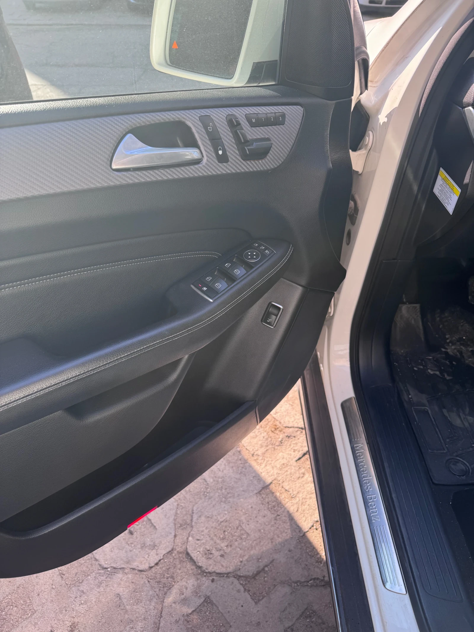 Mercedes-Benz ML 350, снимка 12 - Автомобили и джипове - 56004835