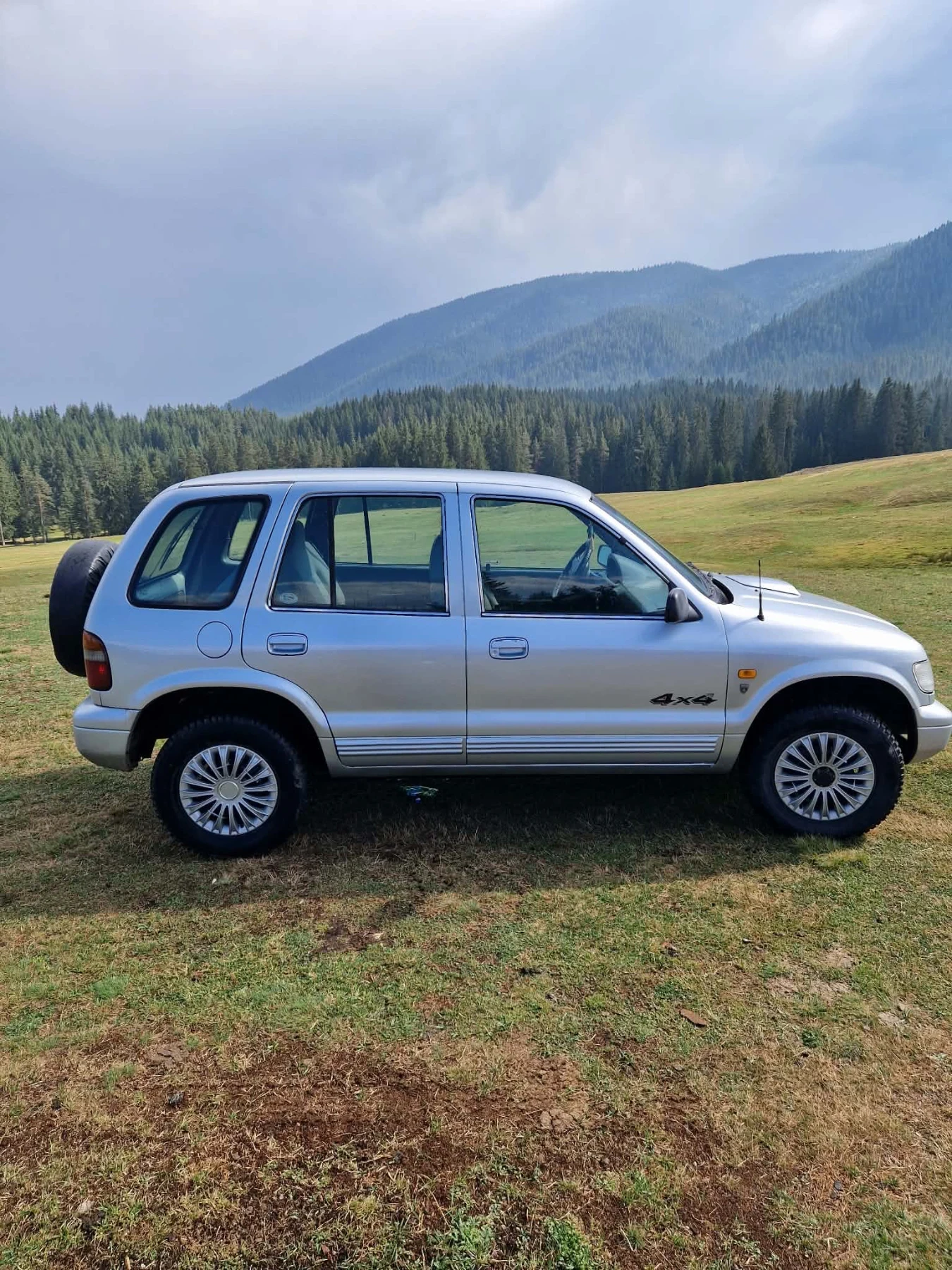 Kia Sportage, снимка 5 - Автомобили и джипове - 56520557