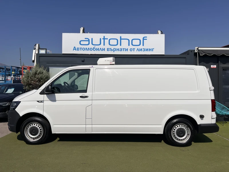 VW Transporter Startline/2.0TDI/102K.C./5MT/ХЛАДИЛЕН 8-15 С, снимка 2 - Бусове и автобуси - 51441610