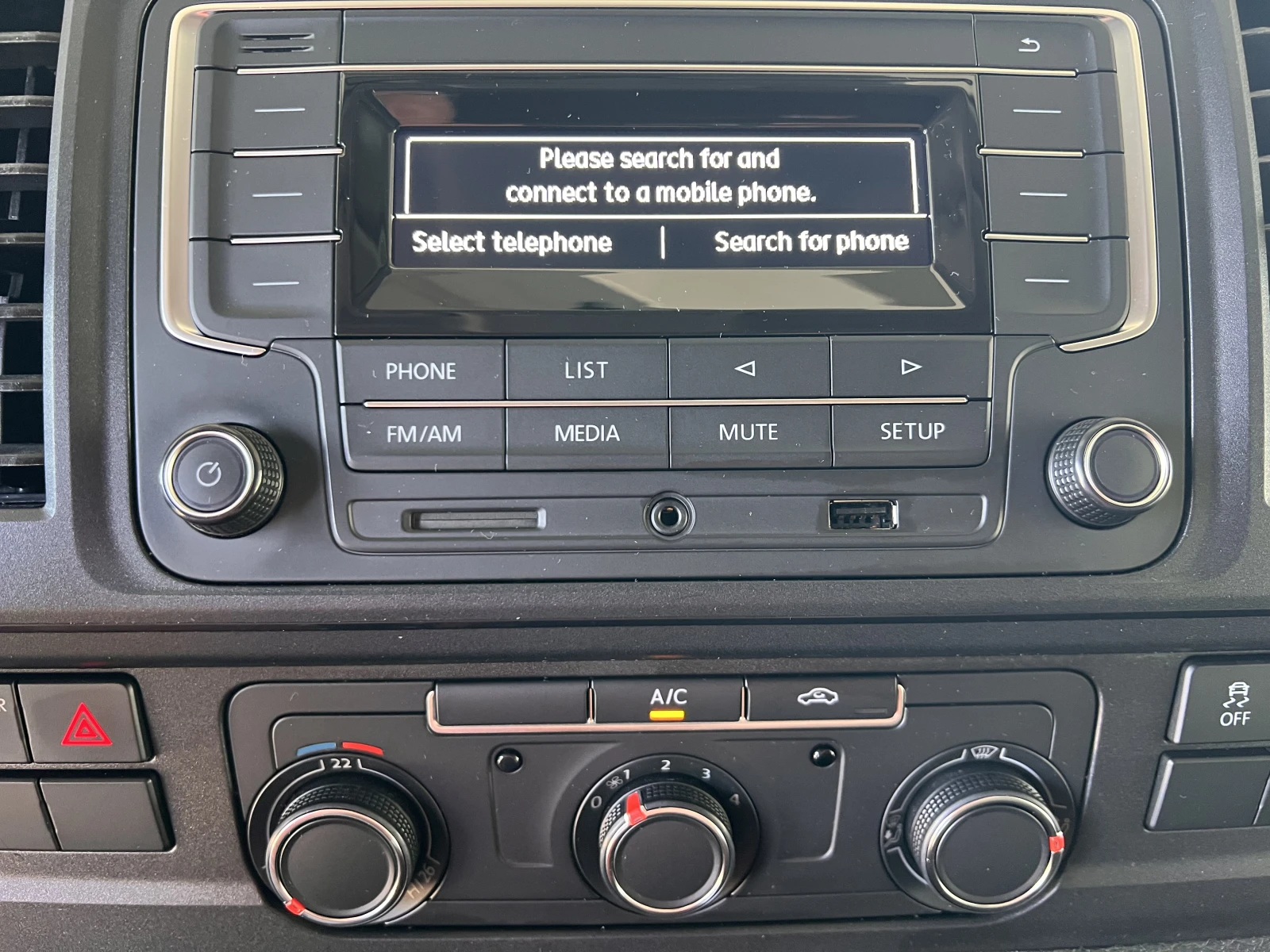 VW Transporter Startline/2.0TDI/102K.C./5MT/�������� 8-15 � | Mobile.bg � ����������� 12