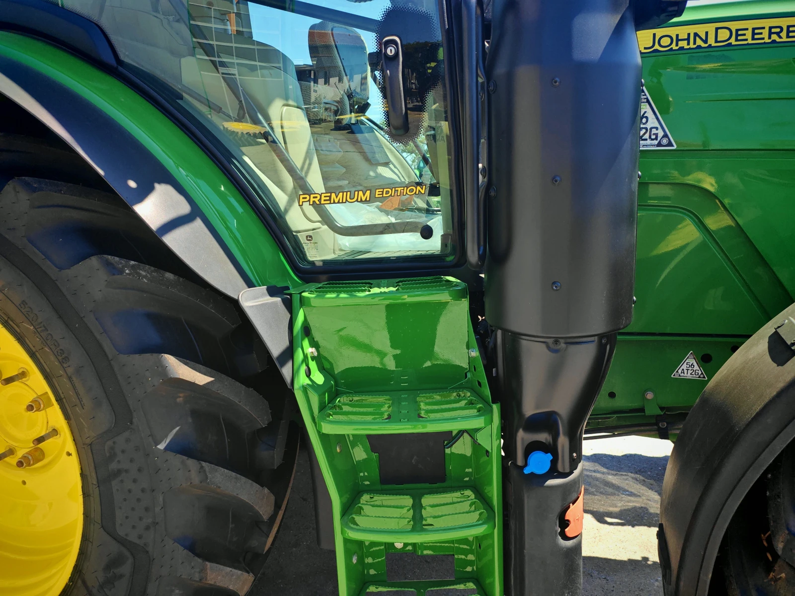 Трактор John Deere 6130R с първоначална вноска 20% - изображение 8