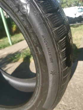 Гуми Зимни 275/40R20, снимка 5
