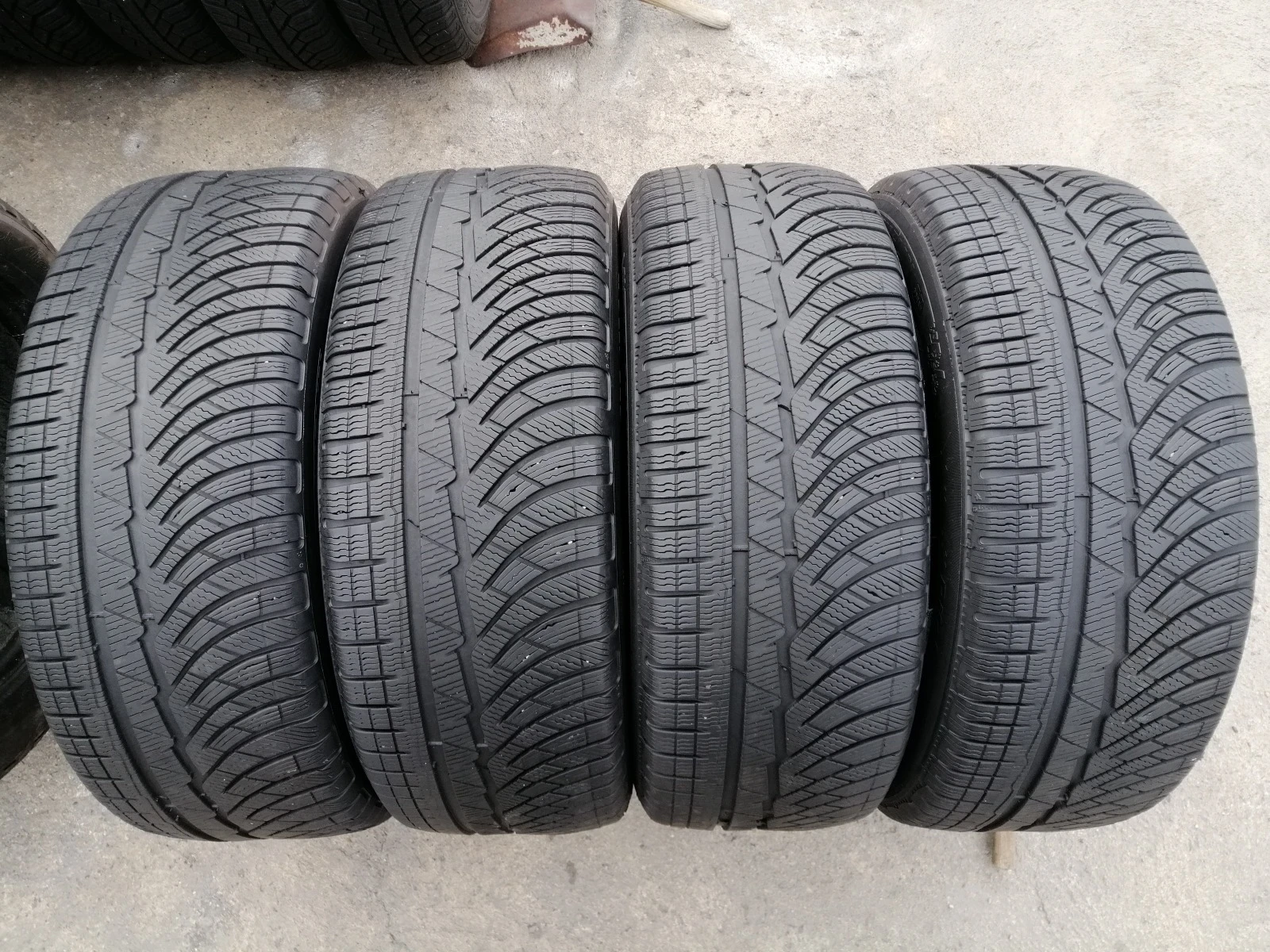  235/55R17 | Mobile.bg   3