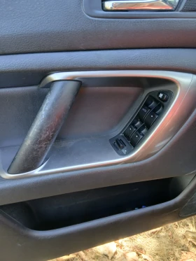Subaru Legacy 2.5, снимка 8