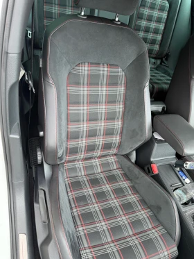 VW Golf GTI Performance  - 18000 € / 35204.94 лв. - 30915458 14