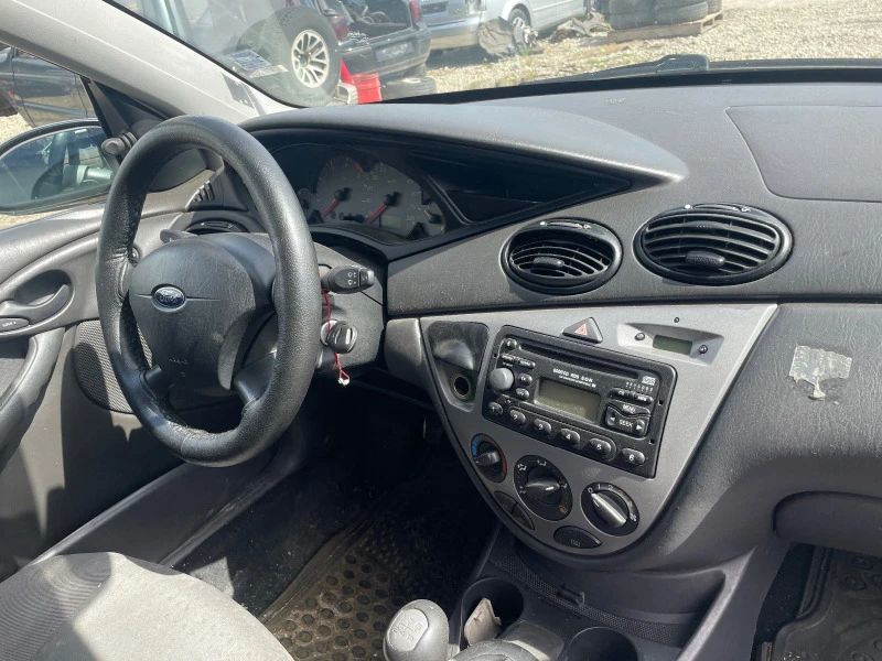 Ford Focus 1.8tdci, снимка 11 - Автомобили и джипове - 45089965