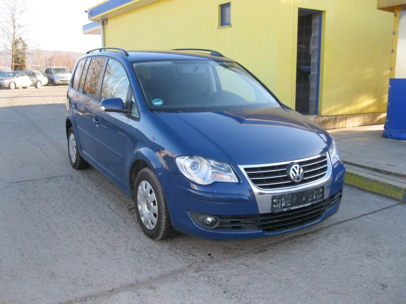 VW Touran Trendline, снимка 3 - Автомобили и джипове - 44084066