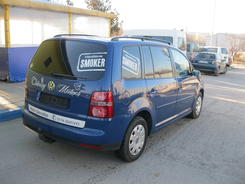 VW Touran Trendline, снимка 4 - Автомобили и джипове - 44084066