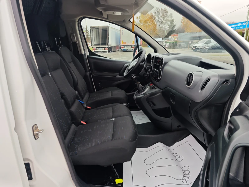 Citroen Berlingo 1, 6 HDi , снимка 11 - Автомобили и джипове - 47992022