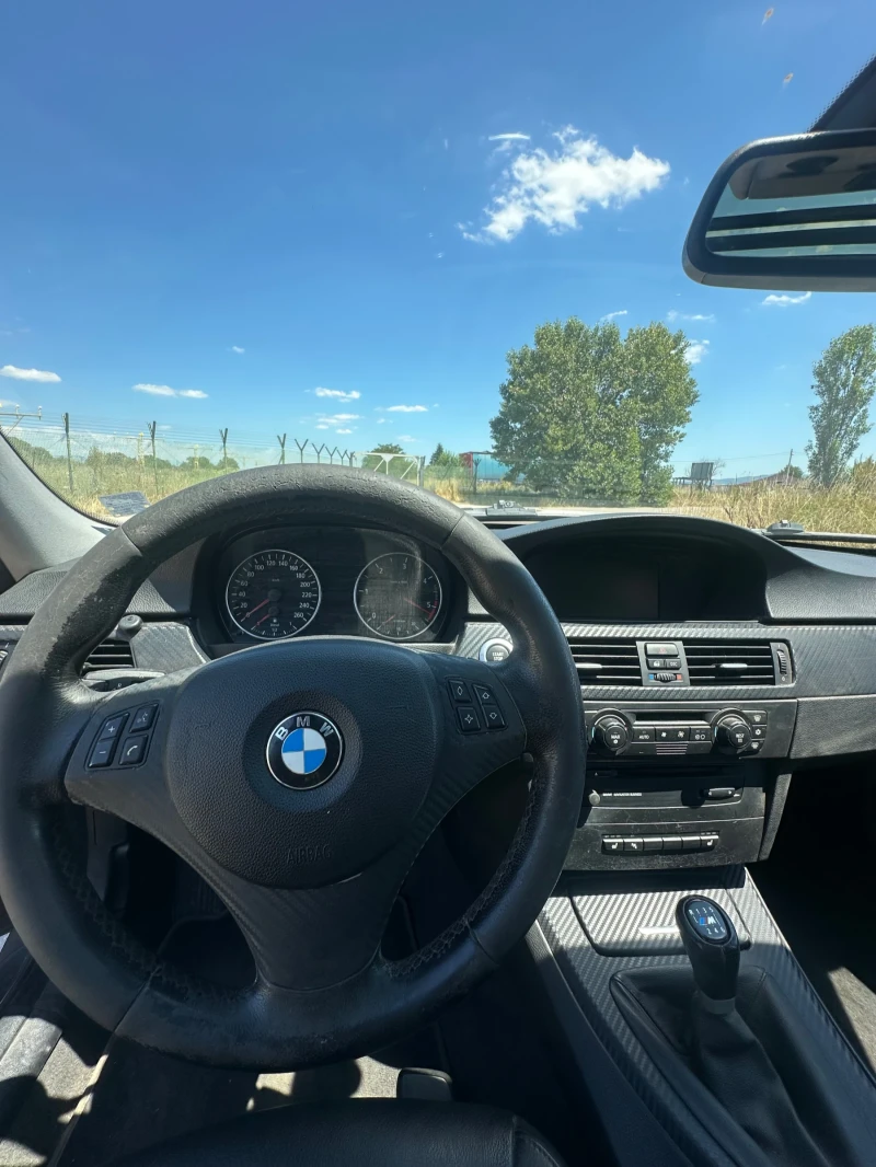 BMW 320, снимка 9 - Автомобили и джипове - 48708810