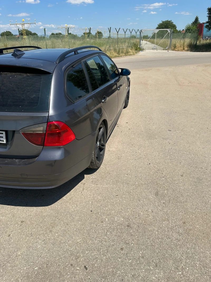 BMW 320, снимка 6 - Автомобили и джипове - 48708810