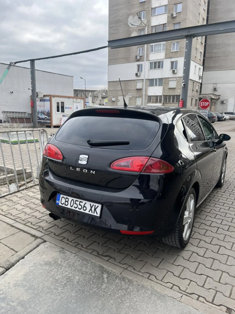 Seat Leon 2.0 TFSI, снимка 8 - Автомобили и джипове - 52473388