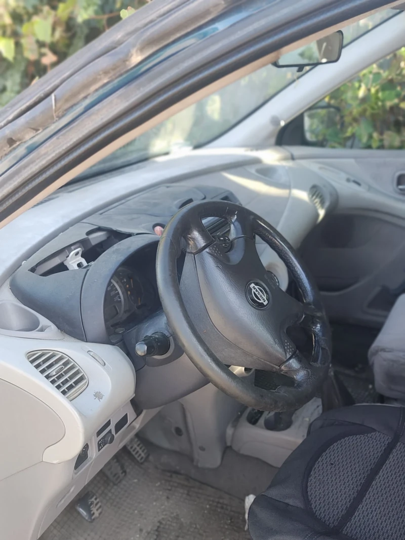 Nissan Almera tino 2.2di 114кс, снимка 9 - Автомобили и джипове - 52542549
