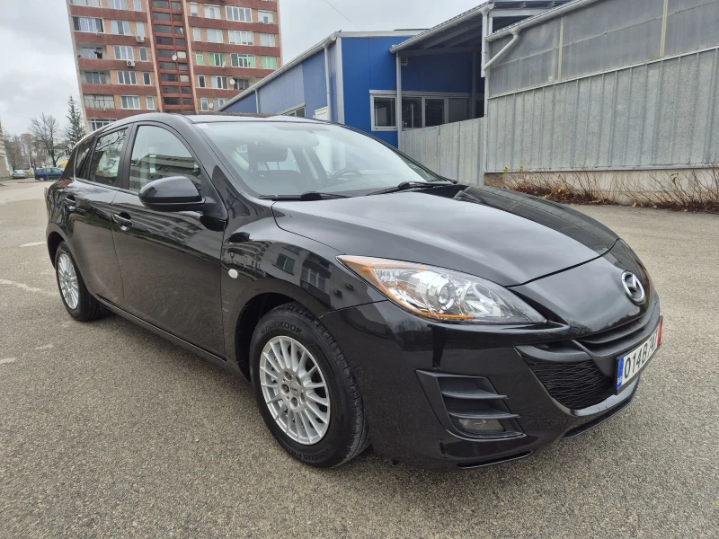 Mazda 3 1.6i 146000км. ТОП, снимка 3 - Автомобили и джипове - 52594408