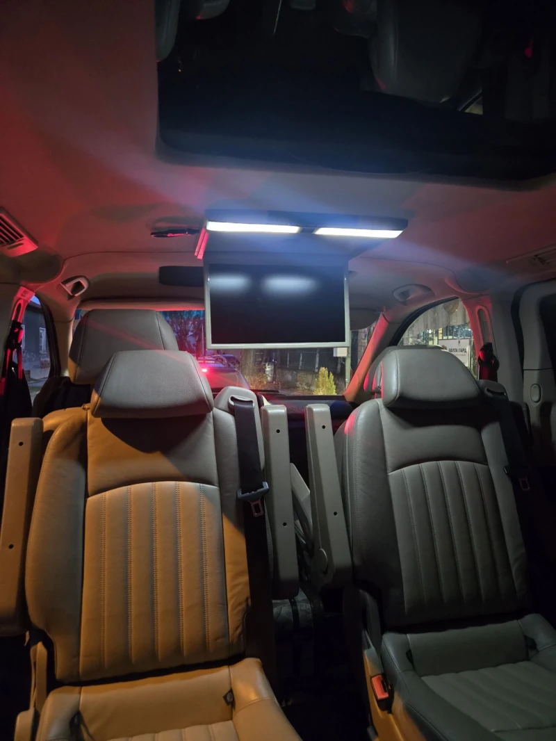 Mercedes-Benz Viano 3.0 тди 224к.с автомат, снимка 14 - Автомобили и джипове - 52627138