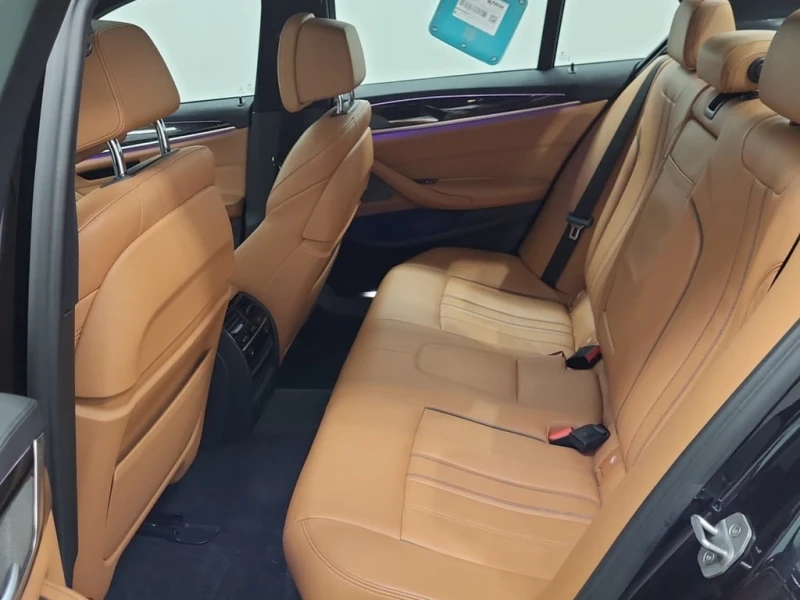 BMW 540 * xDrive * CARFAX * БЕЗ ПЪРВОНАЧАЛНА ВНОСКА, снимка 12 - Автомобили и джипове - 53241871