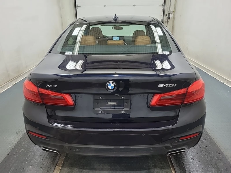 BMW 540 * xDrive * CARFAX * БЕЗ ПЪРВОНАЧАЛНА ВНОСКА, снимка 6 - Автомобили и джипове - 53241871