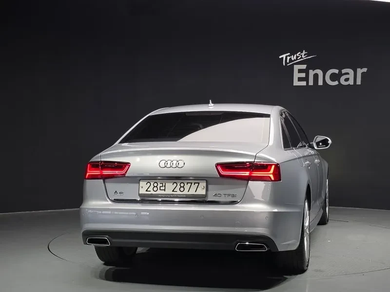 Audi A6 2.0 TFSI Quattro - САМО 30% АВАНС, снимка 4 - Автомобили и джипове - 56293597