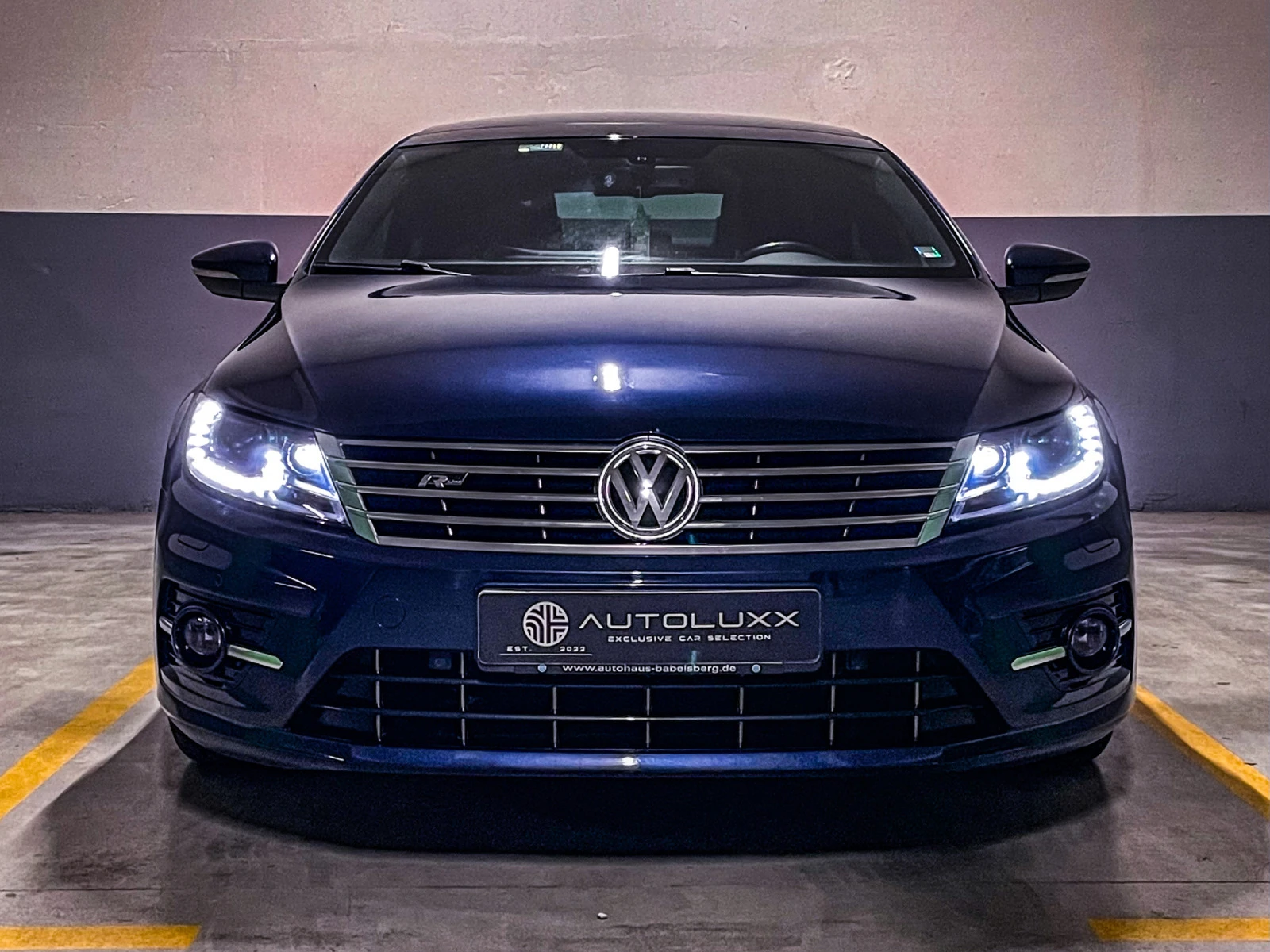 VW CC 2.0TDI R Line* INDIVIDUAL* DualTone* PANORAMA* CAM - изображение 3