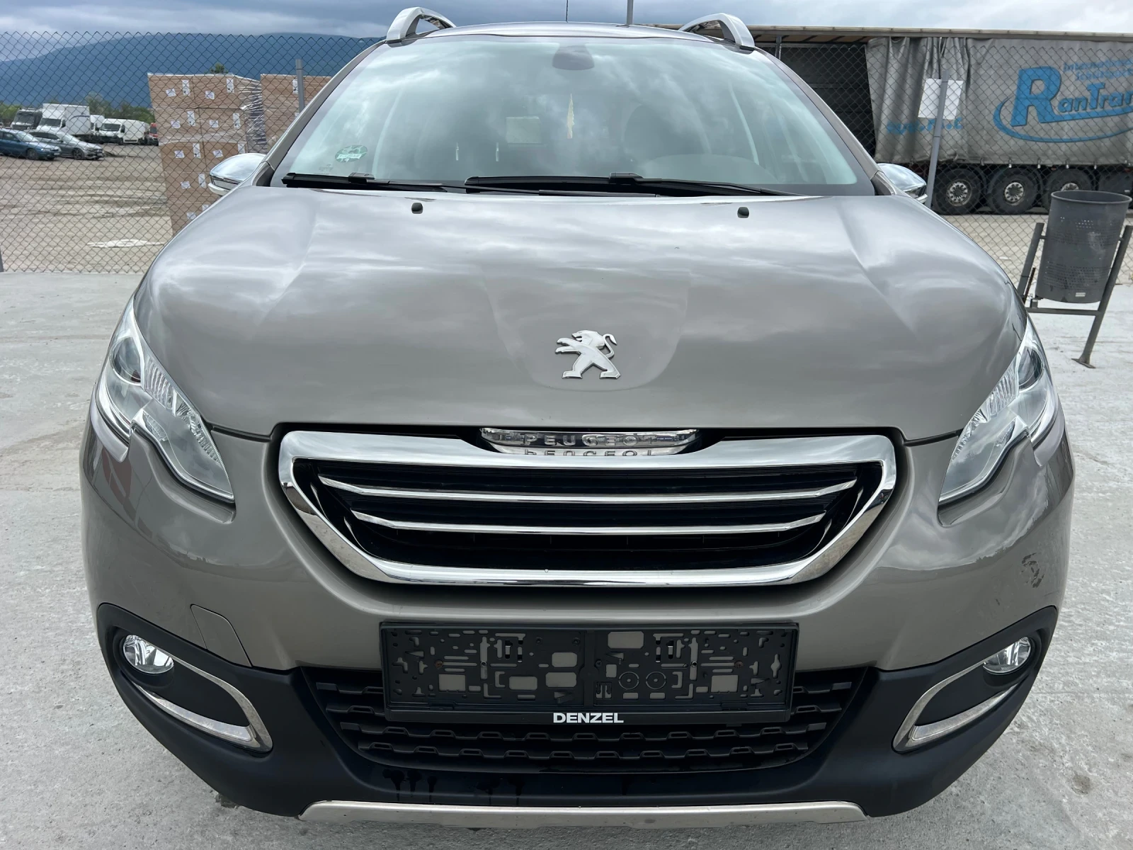 Peugeot 2008 1.6EHDI Автоматик//Нави  - изображение 7
