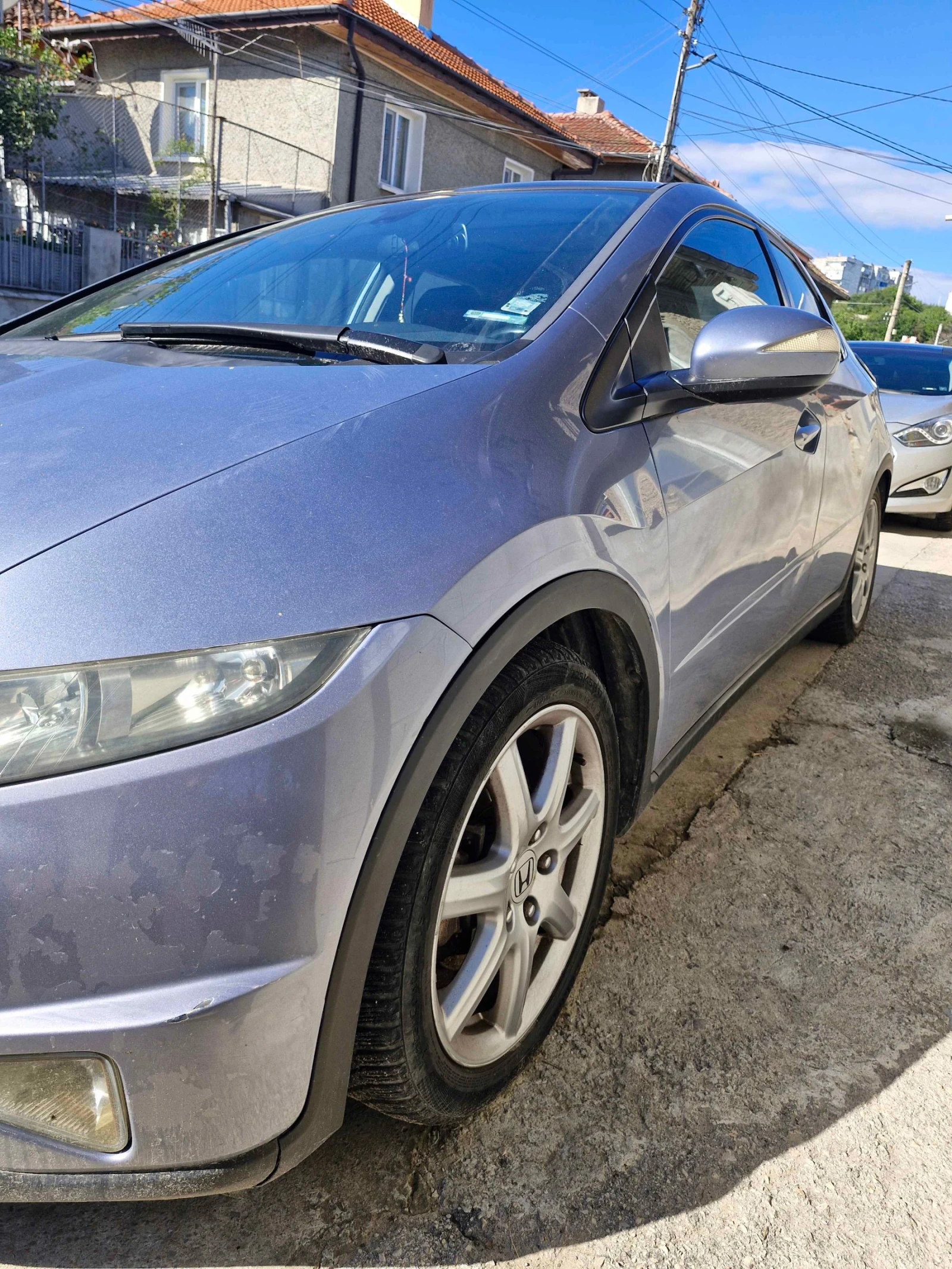 Honda Civic 2.2 I-CTDI - изображение 3