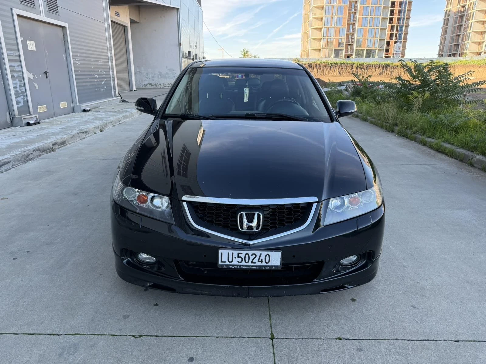 Honda Accord 2.4i Swiss - изображение 3