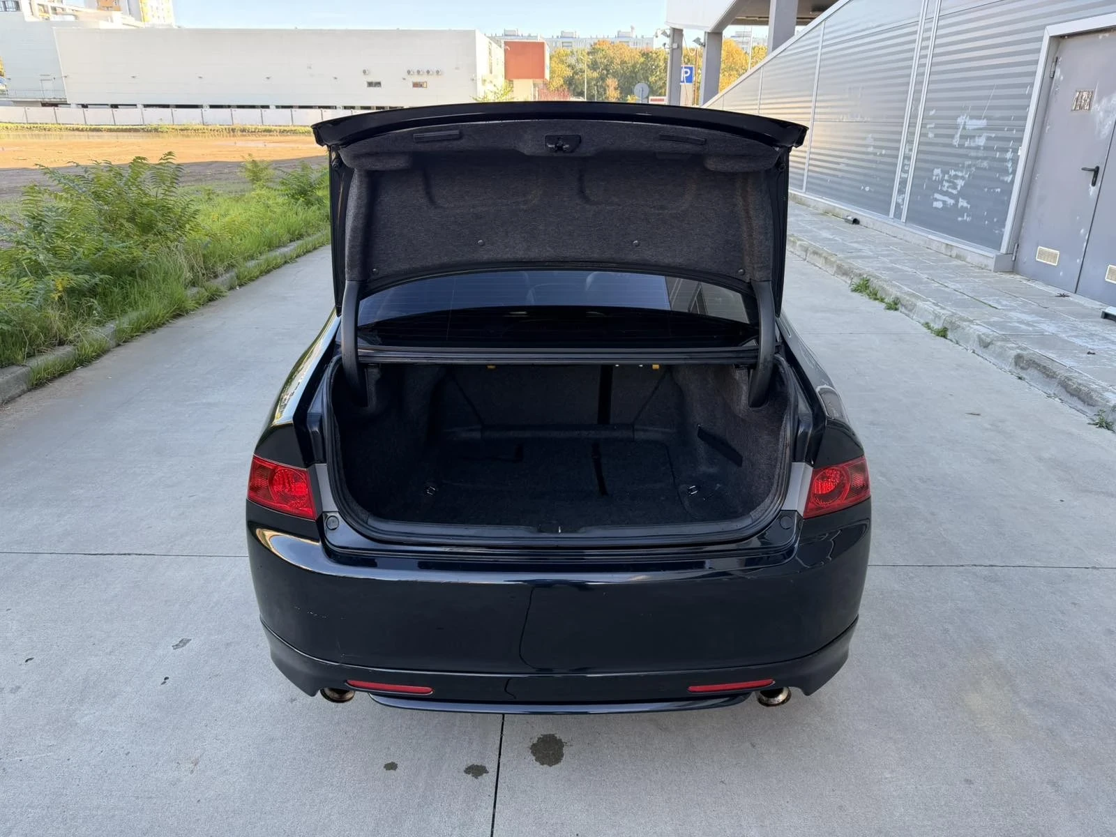 Honda Accord 2.4i Swiss - изображение 8