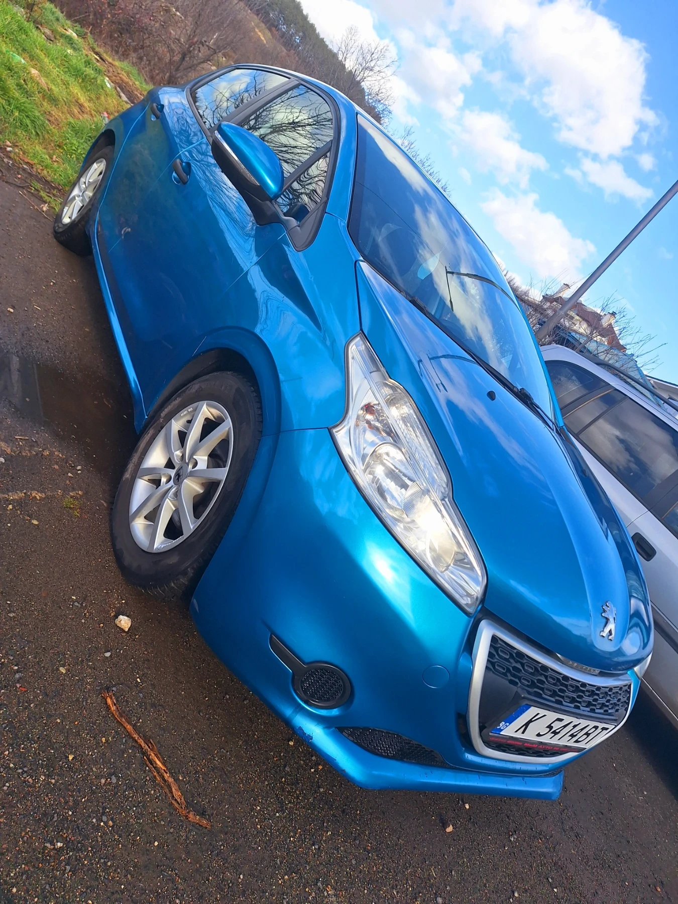 Peugeot 208  - изображение 5