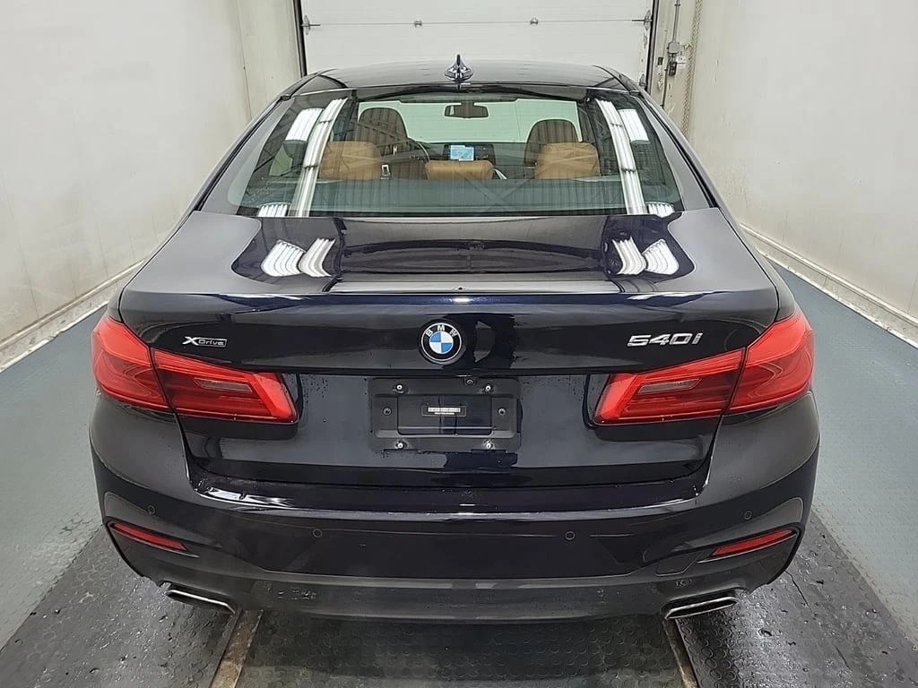 BMW 540 * xDrive * CARFAX * БЕЗ ПЪРВОНАЧАЛНА ВНОСКА - изображение 6