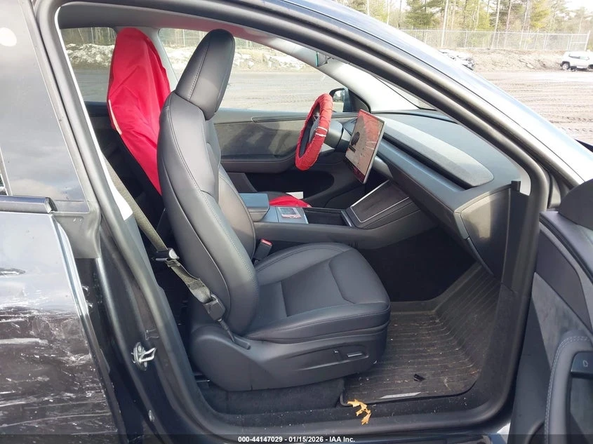 Tesla Model Y LONG RANGE DUAL MOTOR ALL-WHEEL DRIVE/LONG RANGE L, снимка 5 - Автомобили и джипове - 53806222