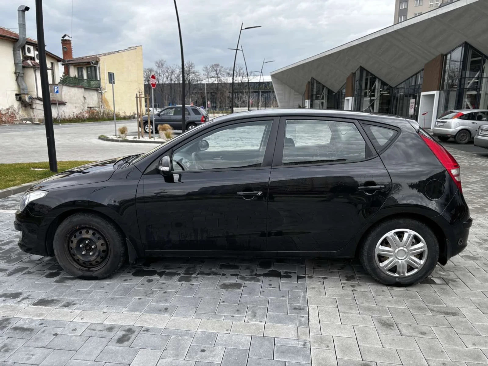 Hyundai I30 1.6i газ/бензин, снимка 8 - Автомобили и джипове - 54151102