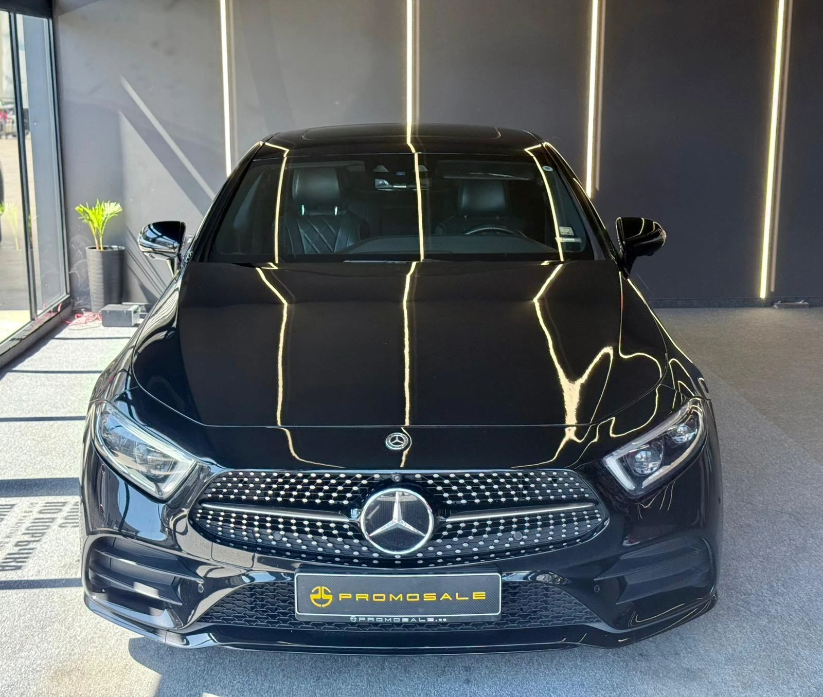 Mercedes-Benz CLS 450 Edition 1 * 4 Matic* Подгреви* Обдухване* ЛИЗИНГ, снимка 2 - Автомобили и джипове - 54113210