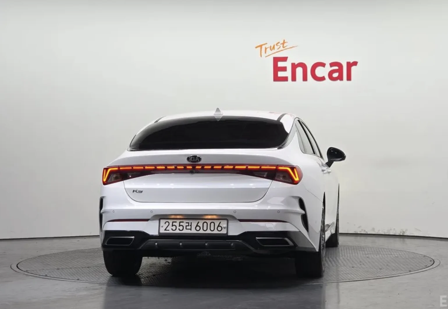 Kia K5 SIGNATURE* 4WD* ПОДГРЕВ* ОБДУХВАНЕ* НАВИ* КАМЕРА, снимка 4 - Автомобили и джипове - 54128373