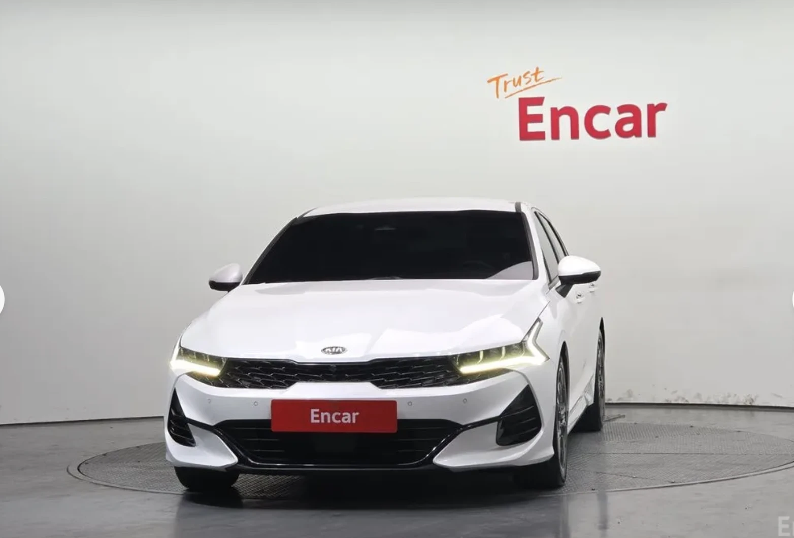 Kia K5 SIGNATURE* 4WD* ПОДГРЕВ* ОБДУХВАНЕ* НАВИ* КАМЕРА, снимка 3 - Автомобили и джипове - 54128373