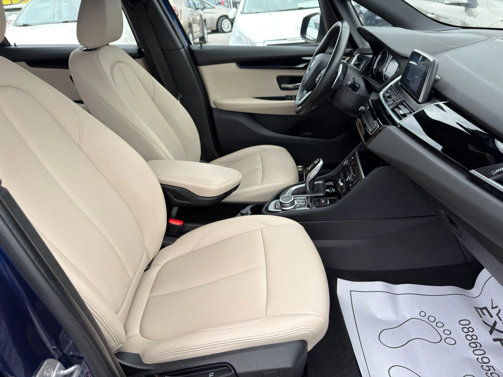 BMW 2 Active Tourer 218d LUXURY/FACELIFT/99000km/LED, снимка 8 - Автомобили и джипове - 54295248