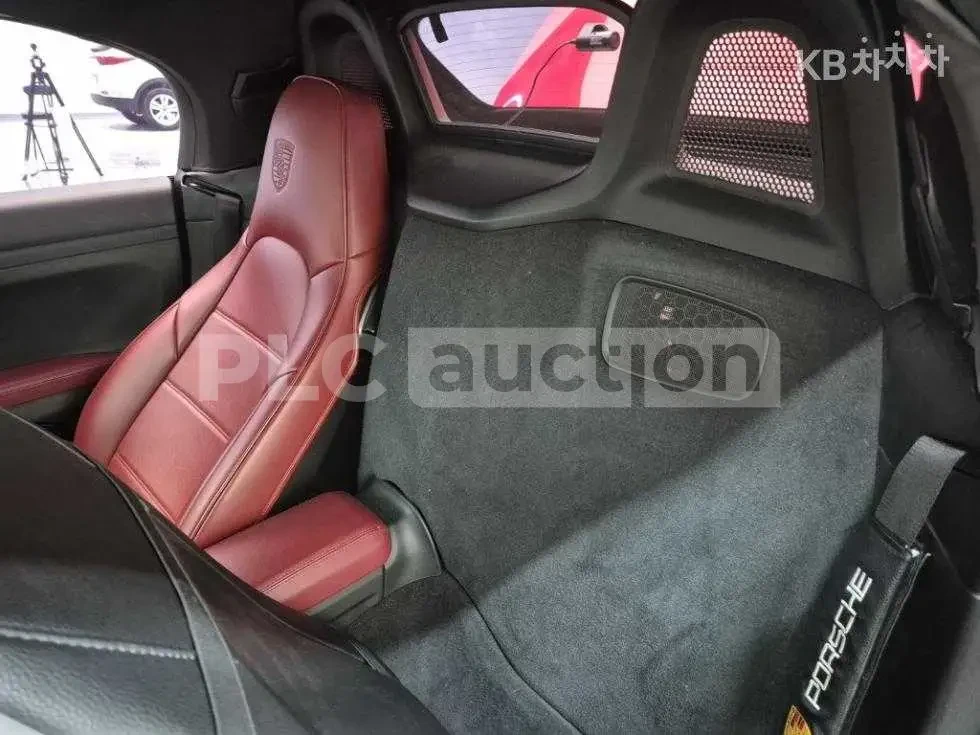 Porsche Boxster 718| ПОДГРЕВ| КАМЕРИ| Лизинг, снимка 6 - Автомобили и джипове - 54510305