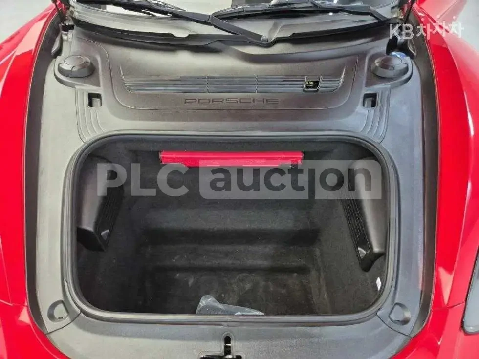 Porsche Boxster 718| ПОДГРЕВ| КАМЕРИ| Лизинг, снимка 12 - Автомобили и джипове - 54510305