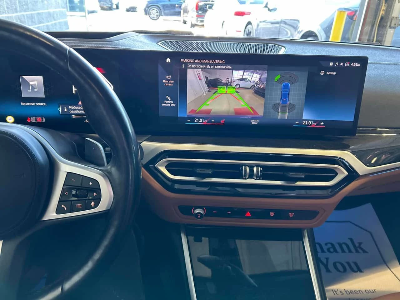BMW 330  i xDrive | HEAD-UP | HARMAN KARDON | MEMORY | PAN, снимка 9 - Автомобили и джипове - 54509625