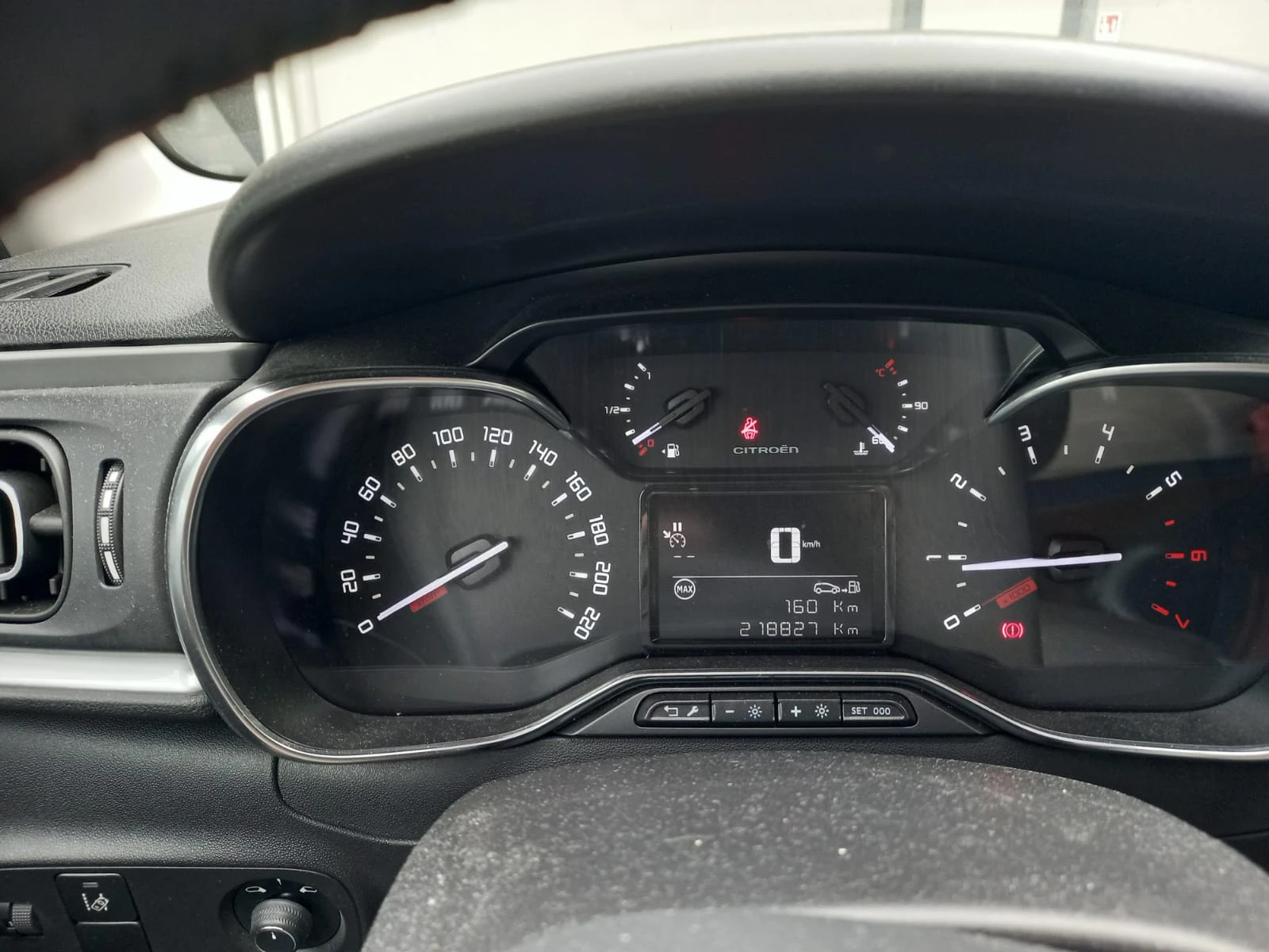 Citroen C3 1.5 HDI 100% KM LINE ASIST WIRELESS CAR PLAY | Mobile.bg � ����������� 5