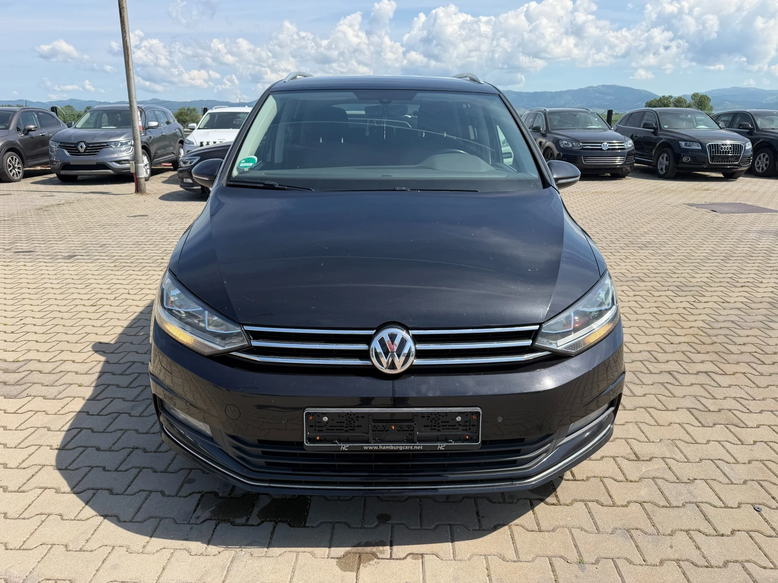 VW Touran 2.0TDI 6+ 1 AVTOMAT/NAVI EURO 6, снимка 3 - Автомобили и джипове - 54594815