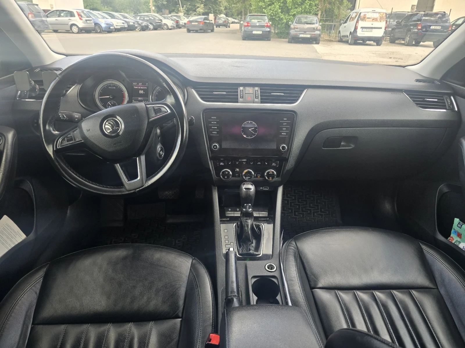 Skoda Octavia, снимка 8 - Автомобили и джипове - 54701085