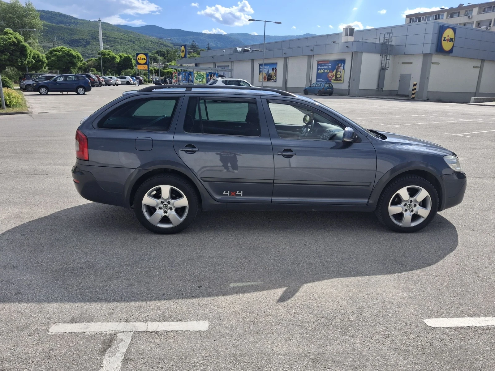 Skoda Octavia Oktavia skout