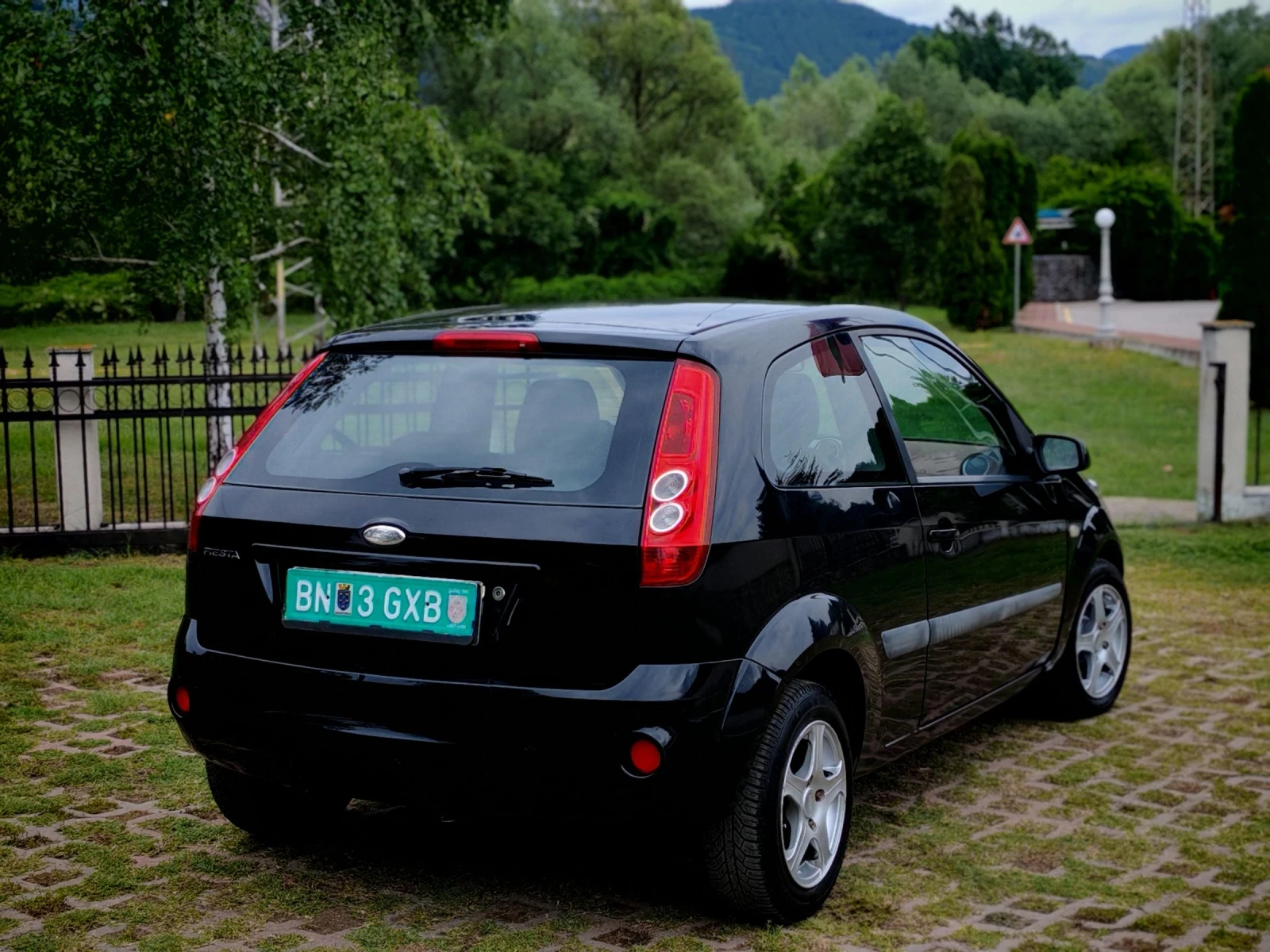 Ford Fiesta 1.3I(70)* FACELIFT* SPORT-EDITION* НОВ ВНОС* , снимка 6 - Автомобили и джипове - 55136814