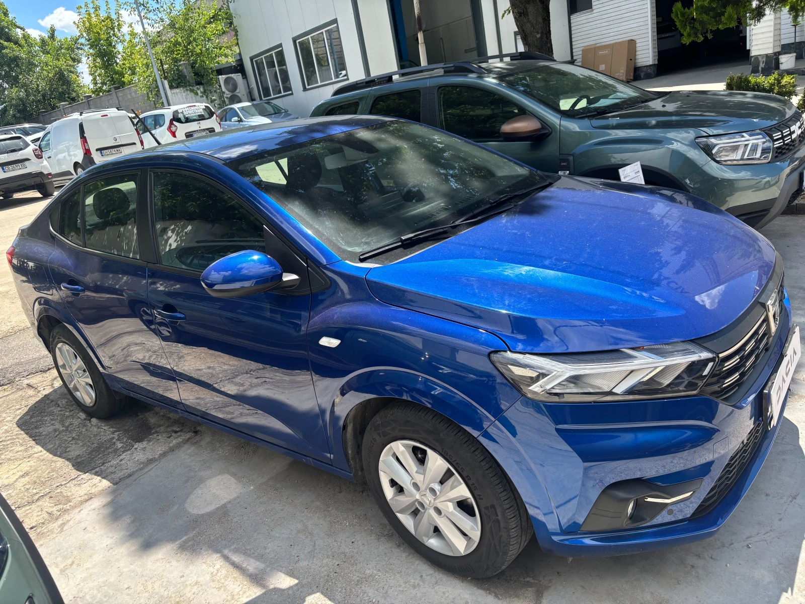 Dacia Logan TCe, снимка 4 - Автомобили и джипове - 55232456