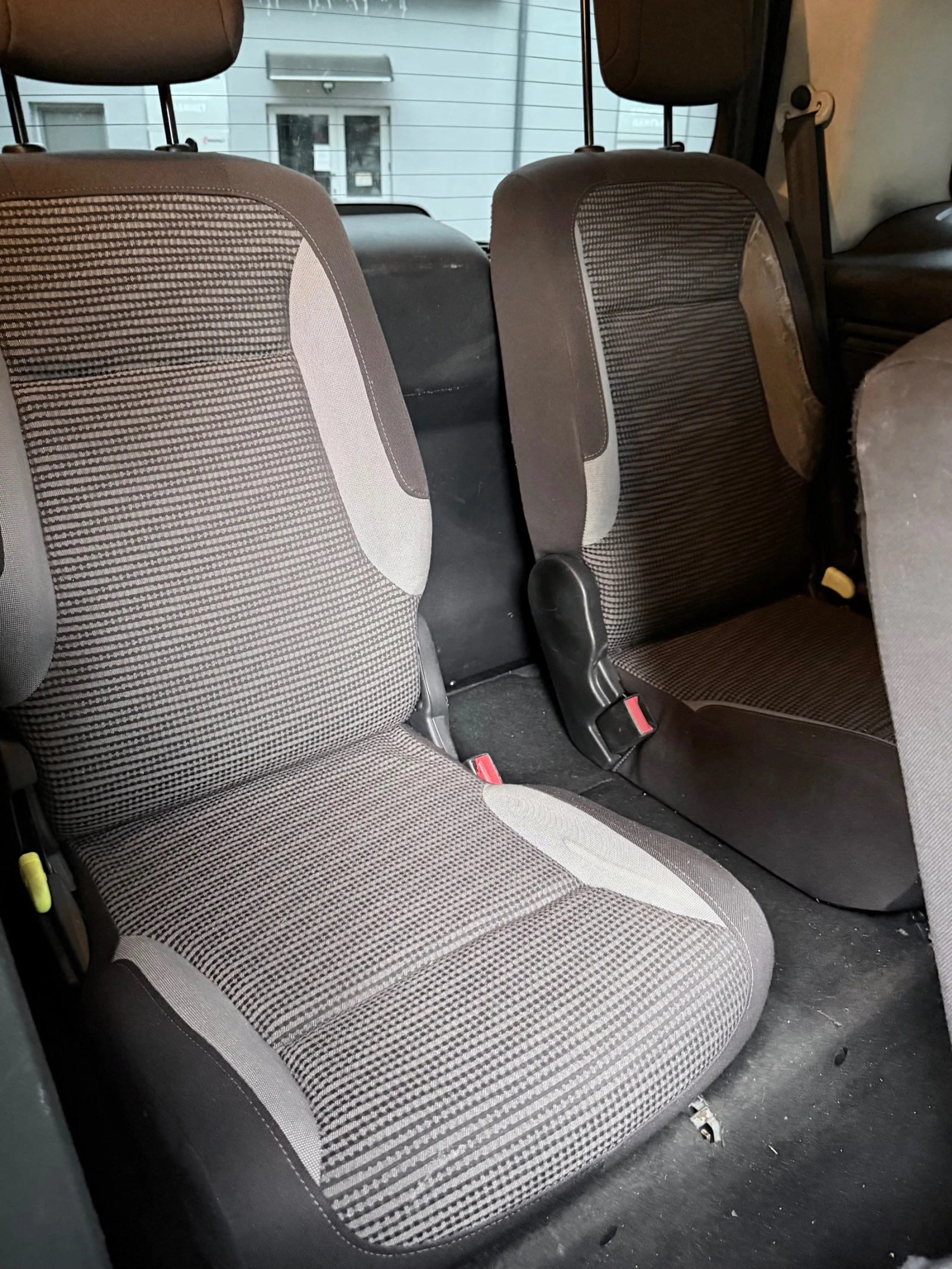 Peugeot Partner 1.6I-TEPEE, снимка 16 - Автомобили и джипове - 55234372
