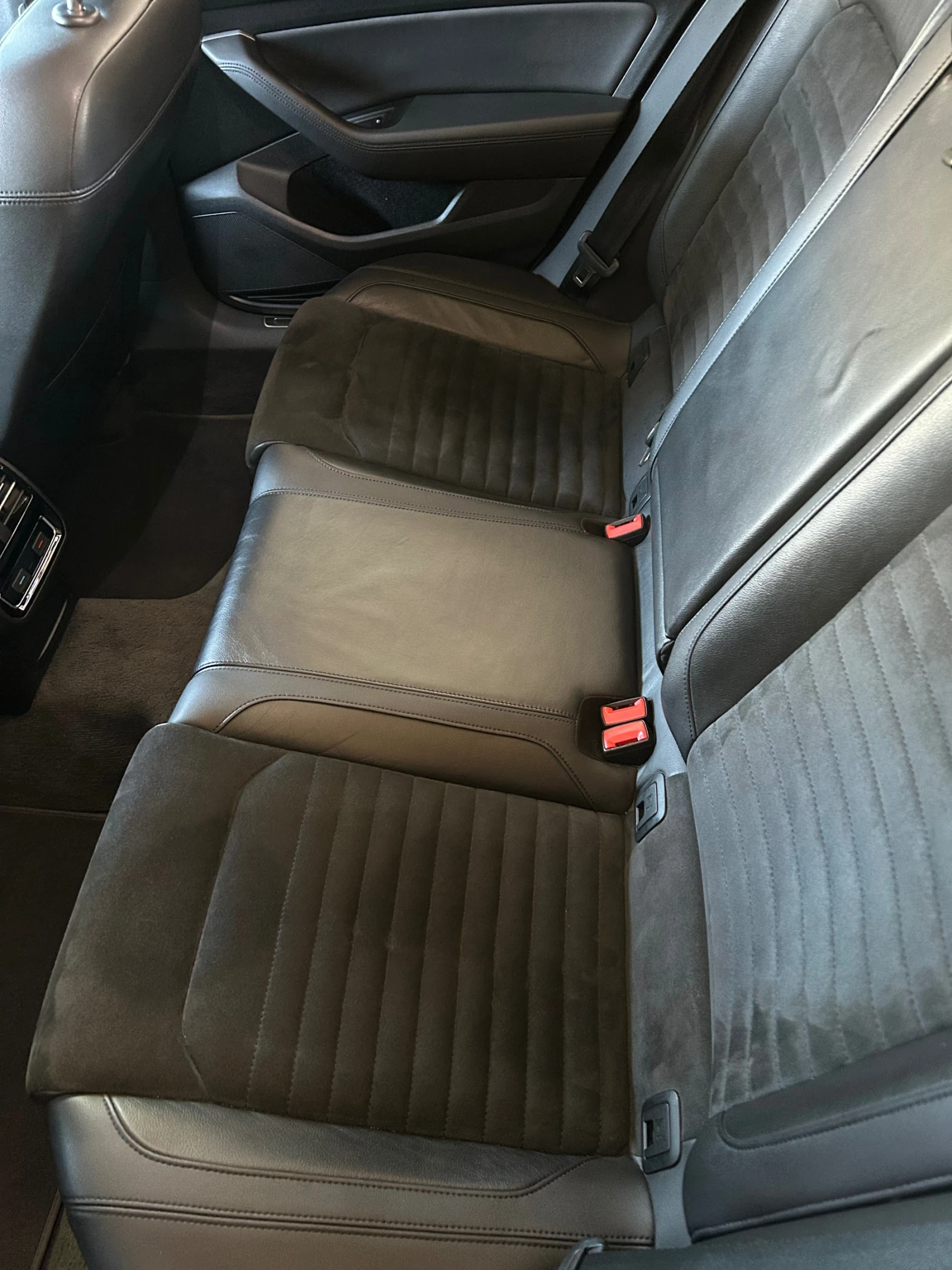 VW Passat DIGITAL 360 CAM, снимка 14 - Автомобили и джипове - 55513483