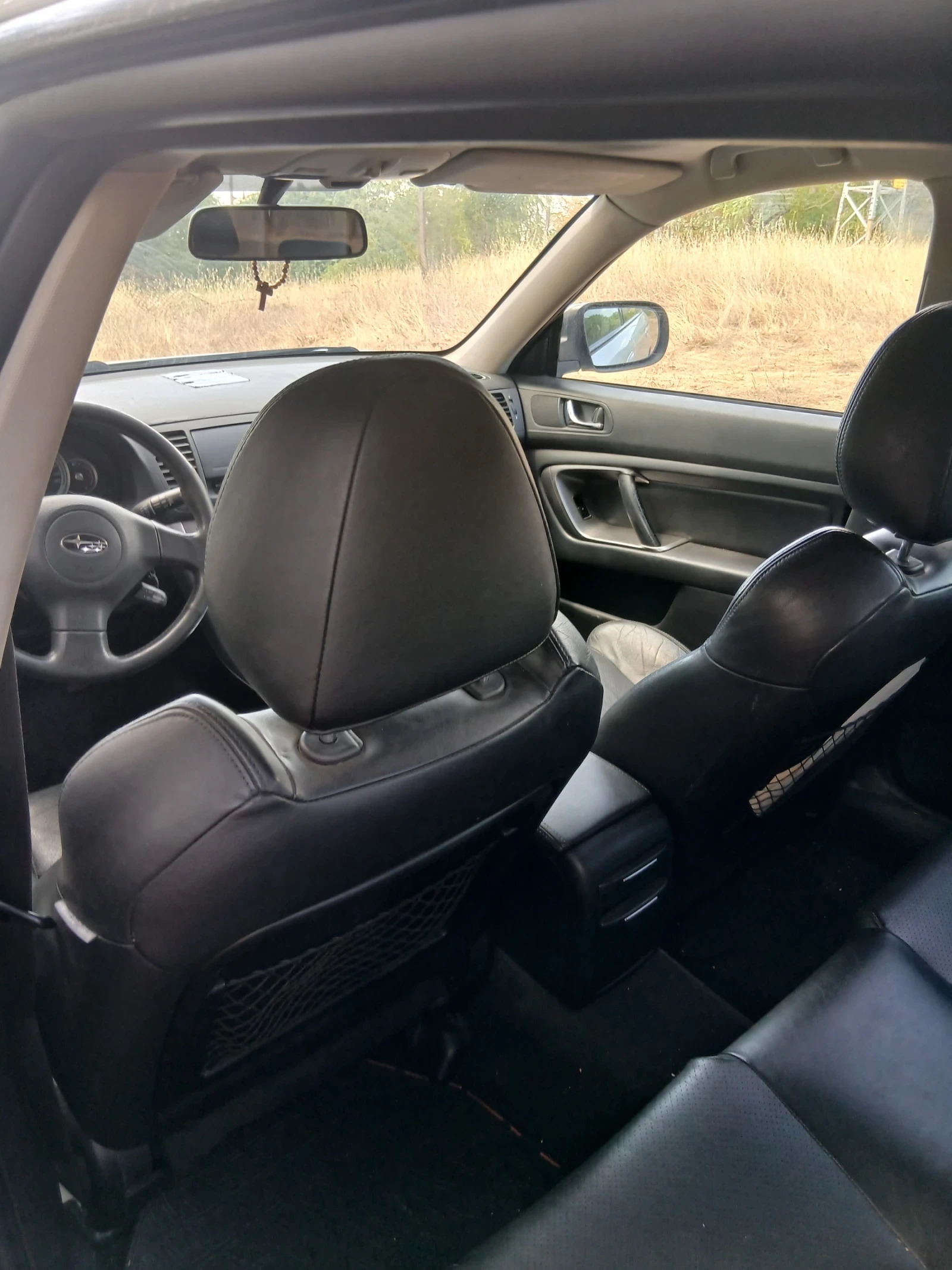 Subaru Legacy 2.5, снимка 13 - Автомобили и джипове - 55882133
